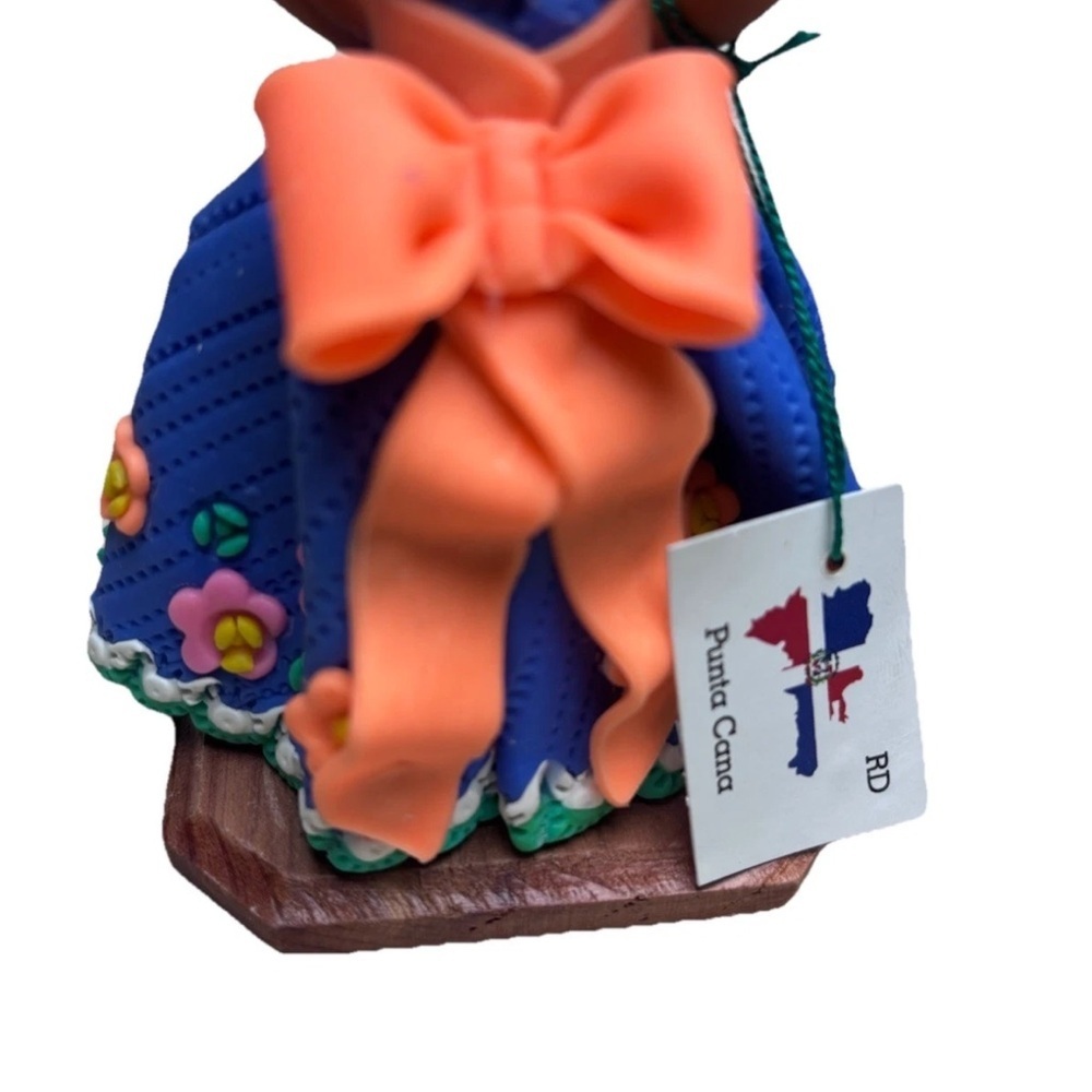 Handcrafted Faceless Doll with Blue Floral Skirt - Picture 4 of 10